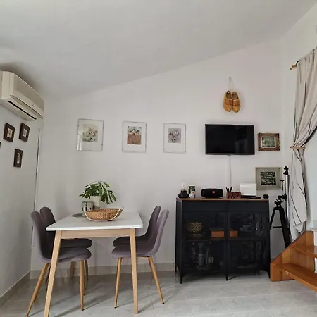Apartment Sweet