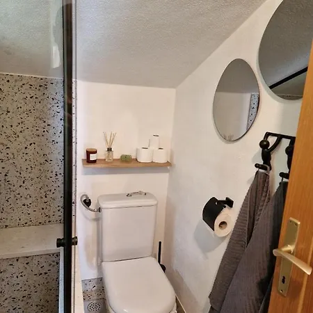 Apartment Sweet *